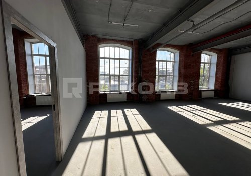 Снять офис в Санкт-Петербурге 66 кв.м. Фото №3