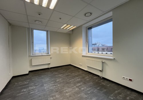 Снять офис в Санкт-Петербурге 101 кв.м. Фото №1