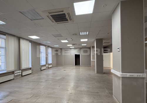 Офисное помещение в Санкт-Петербурге 284 кв.м. Фото №1