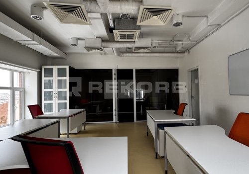 Аренда офиса в Санкт-Петербурге 77 кв.м. Фото №1