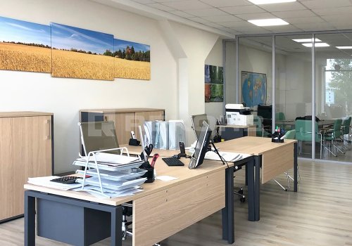 Предлагается в аренду в Спб 77 кв.м. Фото №3