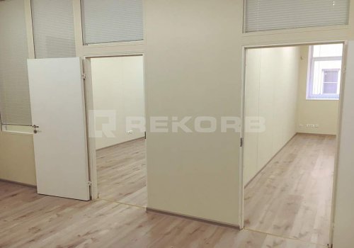 Аренда офиса в Санкт-Петербурге 72 кв.м. Фото №