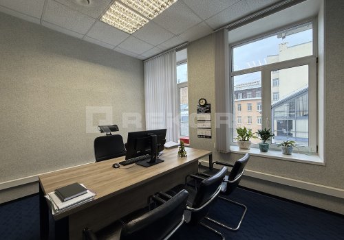Аренда офиса в Санкт-Петербурге 150 кв.м. Фото №3