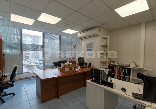 Офис на продажу в Спб 1 890 кв.м. Фото №3