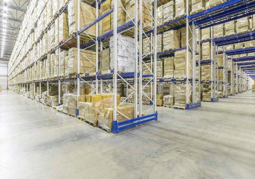 Предлагаем складское помещение в Санкт-Петербурге 2 964 кв.м. Фото №1