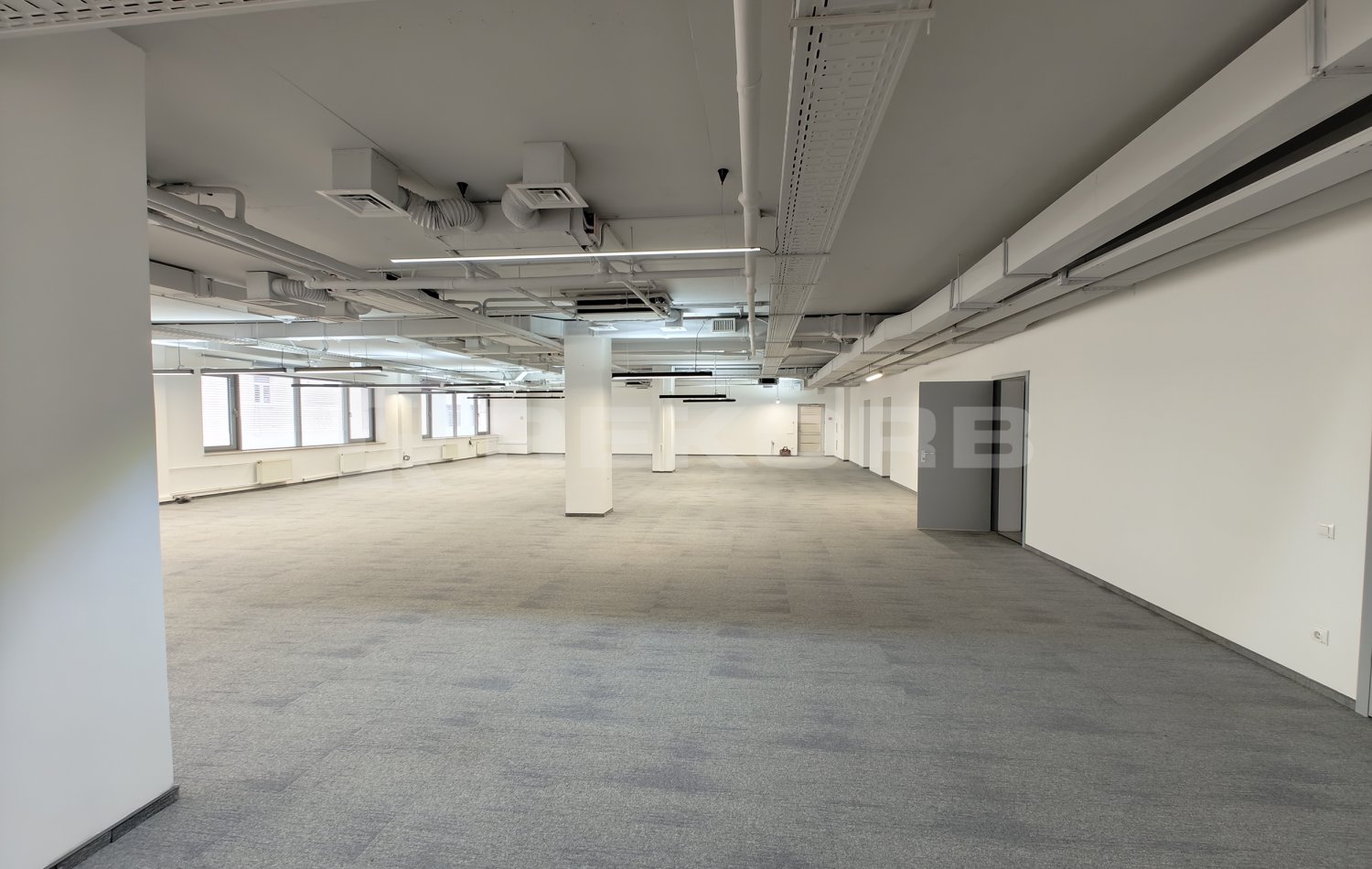 Офис в аренду 369 кв.м. в БЦ 2-я Советская 17 - фото 1