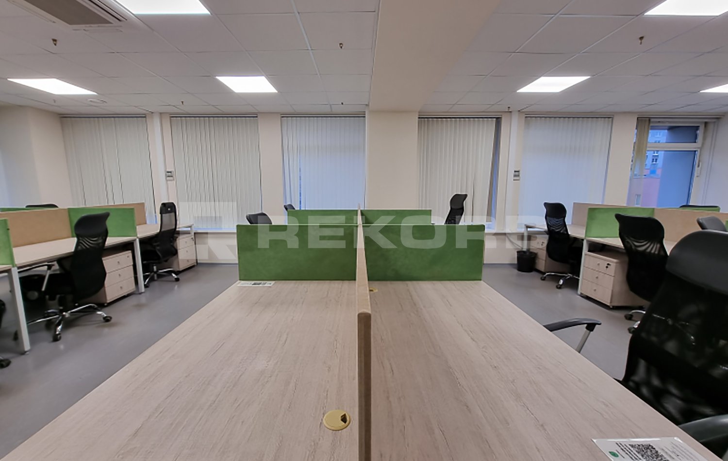 Офис в аренду 1 624 кв.м. в БЦ Смоленский - фото 1