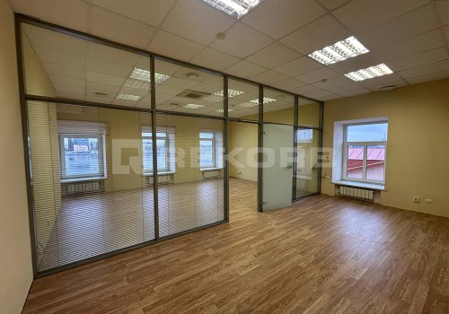 Офис в аренду в Санкт-Петербурге 187 кв.м. Фото №3