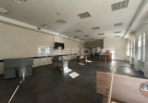 Сдается в аренду в Спб 276 кв.м. Фото №1