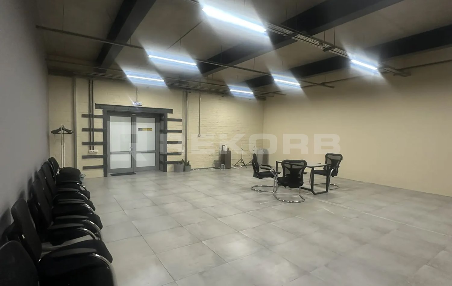 Офис в аренду 67 кв.м. в БЦ Таврический - фото 1