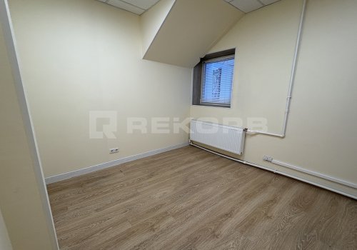 Офис в аренду в Санкт-Петербурге 70 кв.м. Фото №3