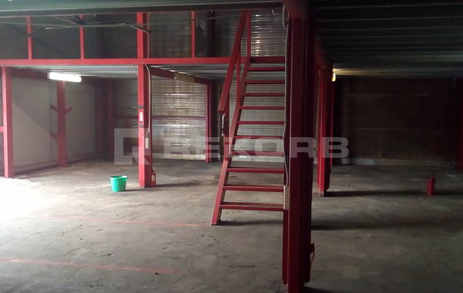 Офис в аренду 290 кв.м. в БЦ На Мебельной - фото 1