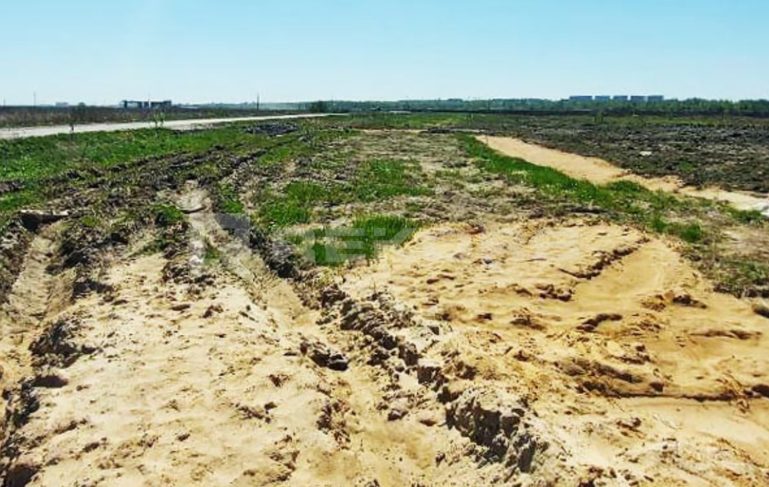 Участок на продажу 2,4 Га в ЗУ Шушары (уч. 40) - фото 1