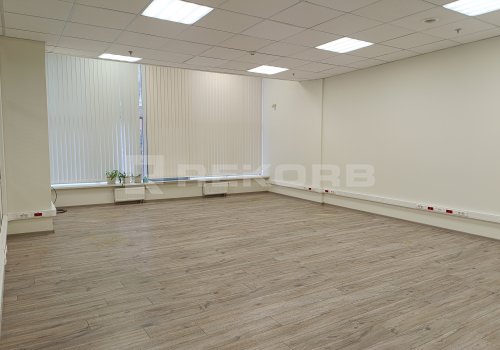 Предлагается в аренду в Спб 102 кв.м. Фото №2