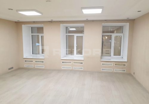 Предлагаем офис в Санкт-Петербурге 295 кв.м. Фото №1