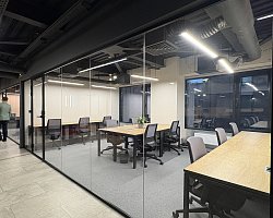 Помещение 1 700 кв.м. - фото 975080