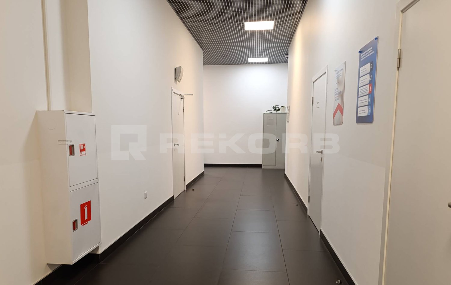 Офис в аренду 1 085 кв.м. в БЦ Лахта, II очередь - фото 24