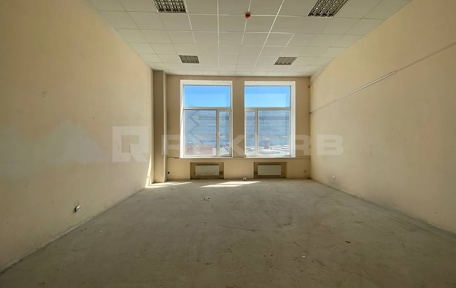 Офис в аренду 2 250 кв.м. в БЦ Новотроицкий - фото 1